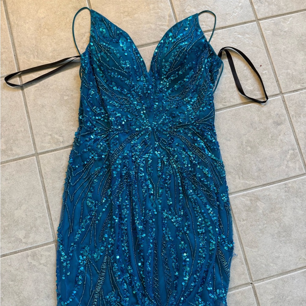 Primavera Homecoming dress